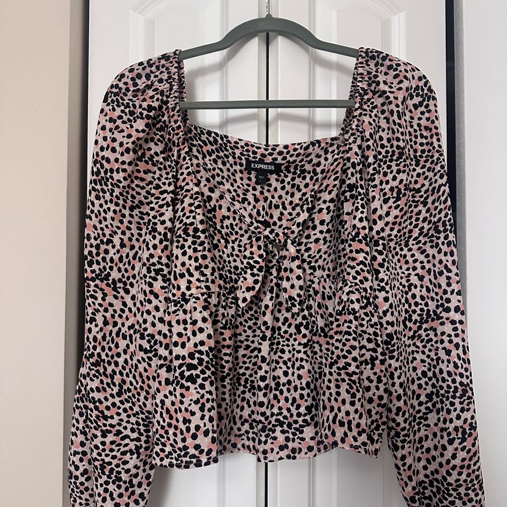 Express Women's Blouse in Pink and Black Print